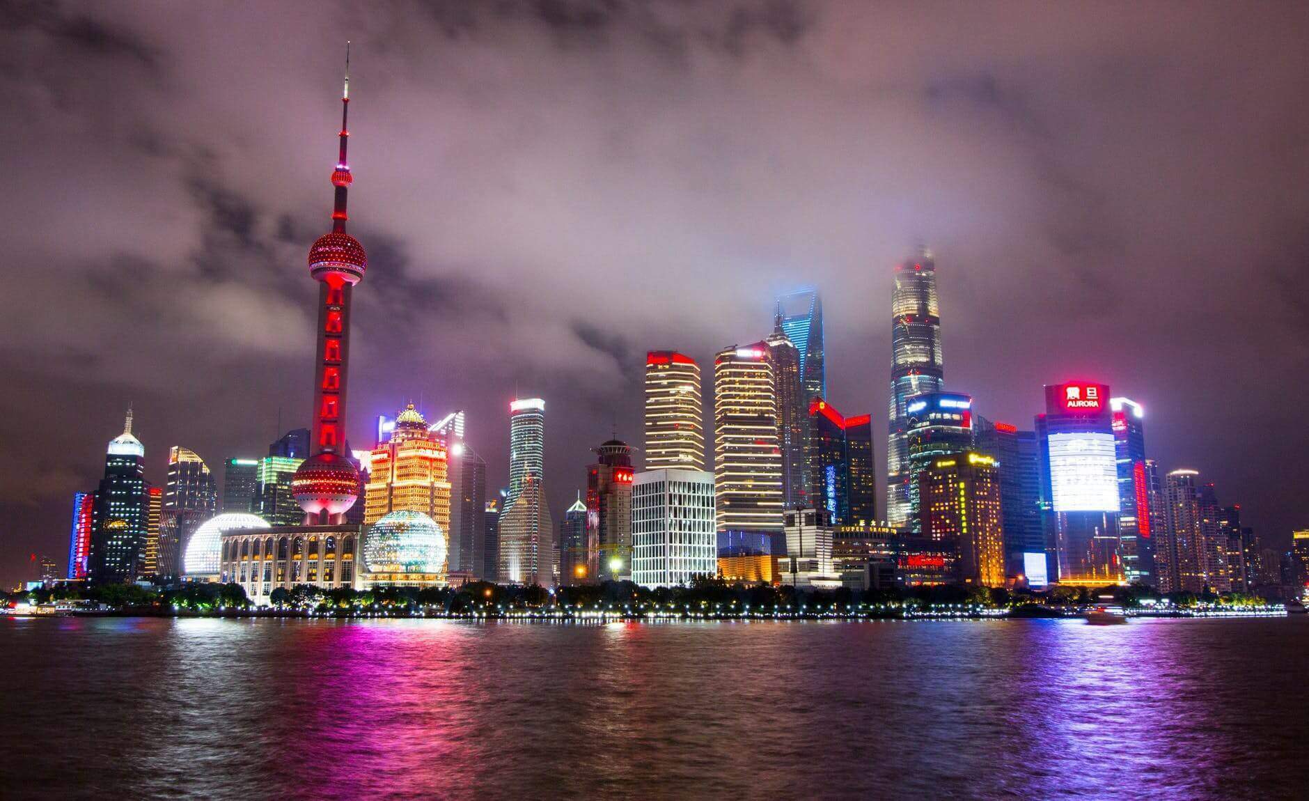 Foto panorâmica de prédios na China, em referência ao conteúdo de ascensão pacífica chinesa.