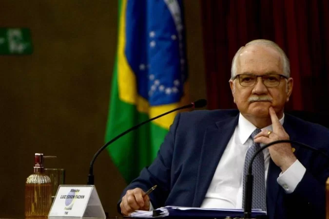 Ministro Edson Fachin, presidente do Tribunal Superior Eleitoral (TSE), pretende trazer observadores internacionais para as Eleições de 2022. Imagem: Marcelo Ferreira/CB/D.A Press.